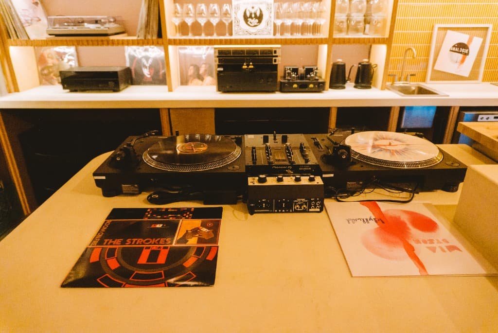 Turntables and mixer at The Analogue Room listening lounge in Solvang